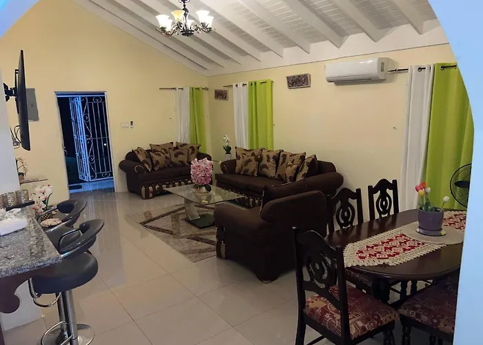 Serenity Vacation Holiday home Ocho Rios